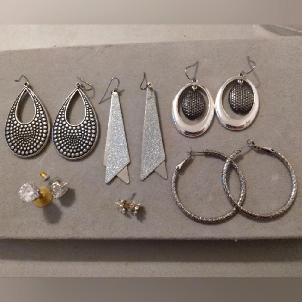 Earring Lot 6 pairs